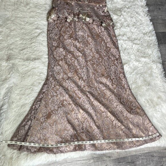 JS Collections Peplin Embroidered Lace Gown - Picture 7 of 13